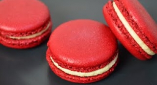 Red Velvet Macarons Recipe